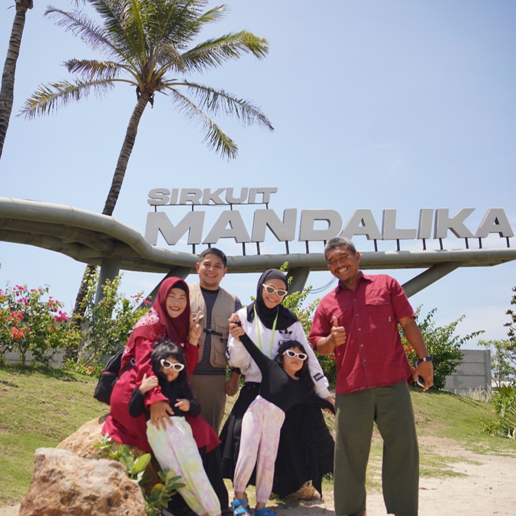 Paket Tour 4D3N A